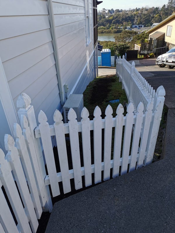 2/141 Colwill Road, Massey, Auckland - Carousel 46