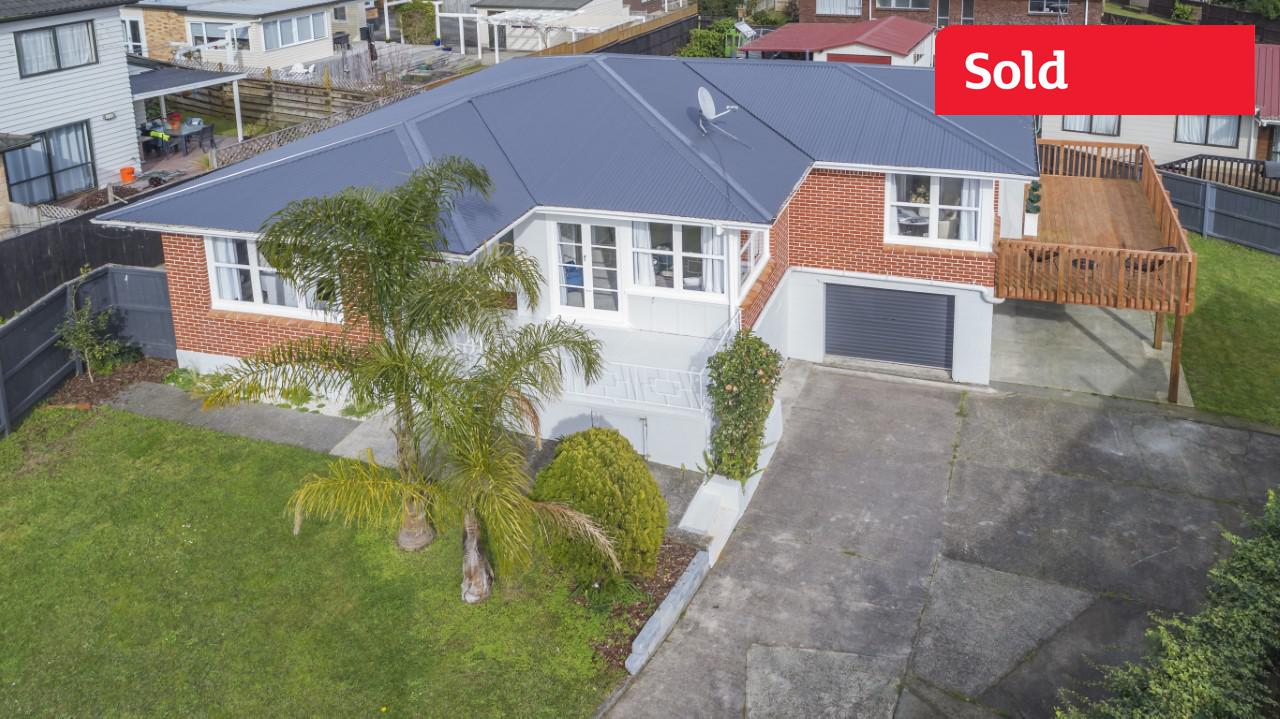 35 Clark Road, Pahurehure, Papakura - Carousel 1