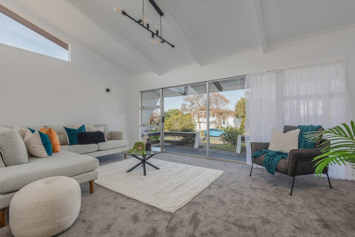 31 Lockhart Avenue, Milson, Palmerston North - Carousel 2