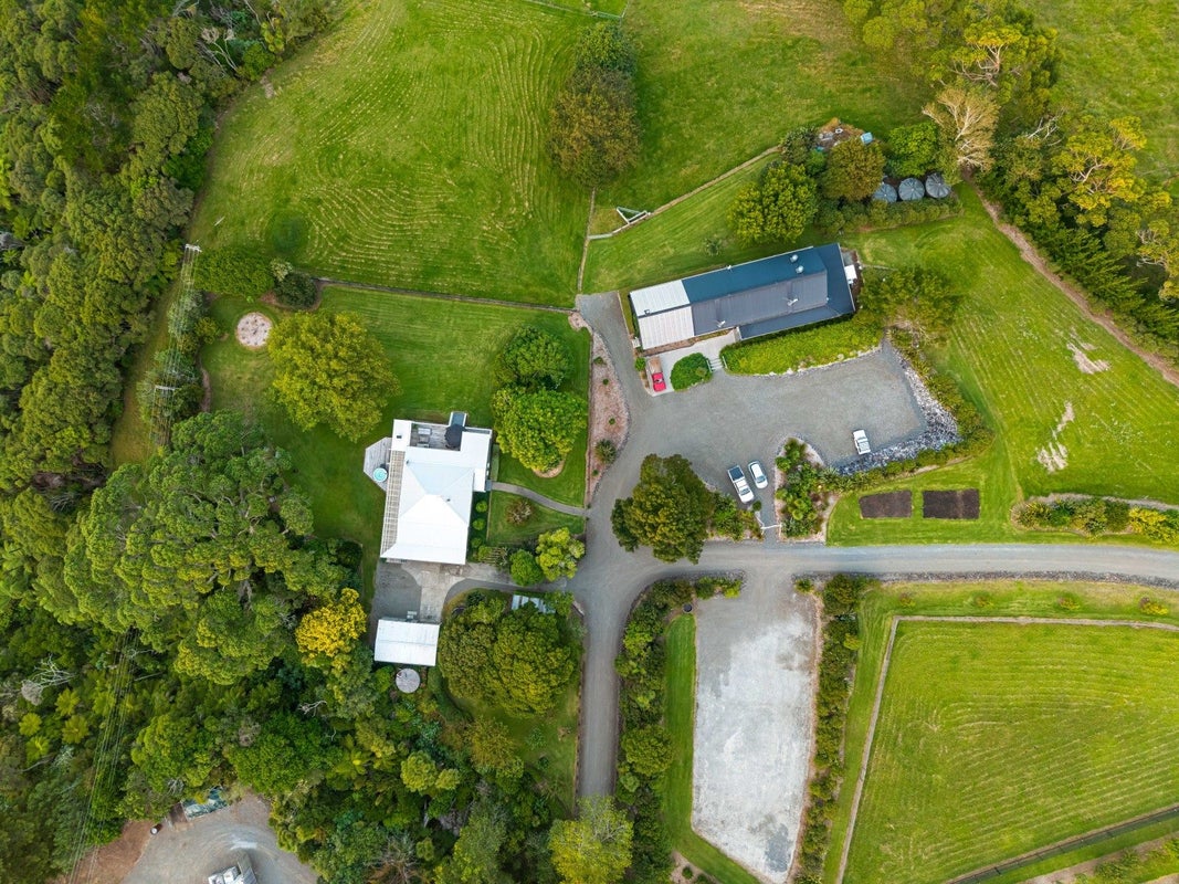376 Taiapa Road, Muriwai, Waimauku - Carousel 44
