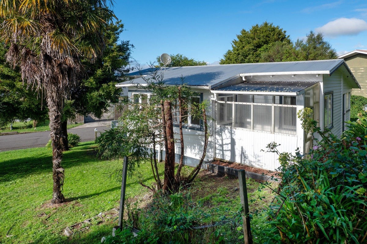 6 Marae Street, Koutu, Rotorua - Carousel 1