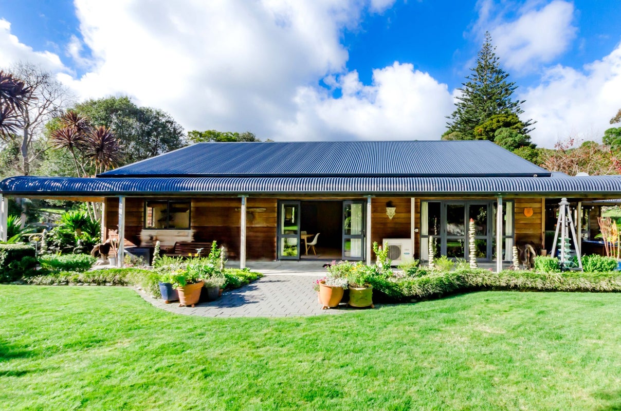 16 Sydney Crescent, Raumati South, Paraparaumu - Carousel 2