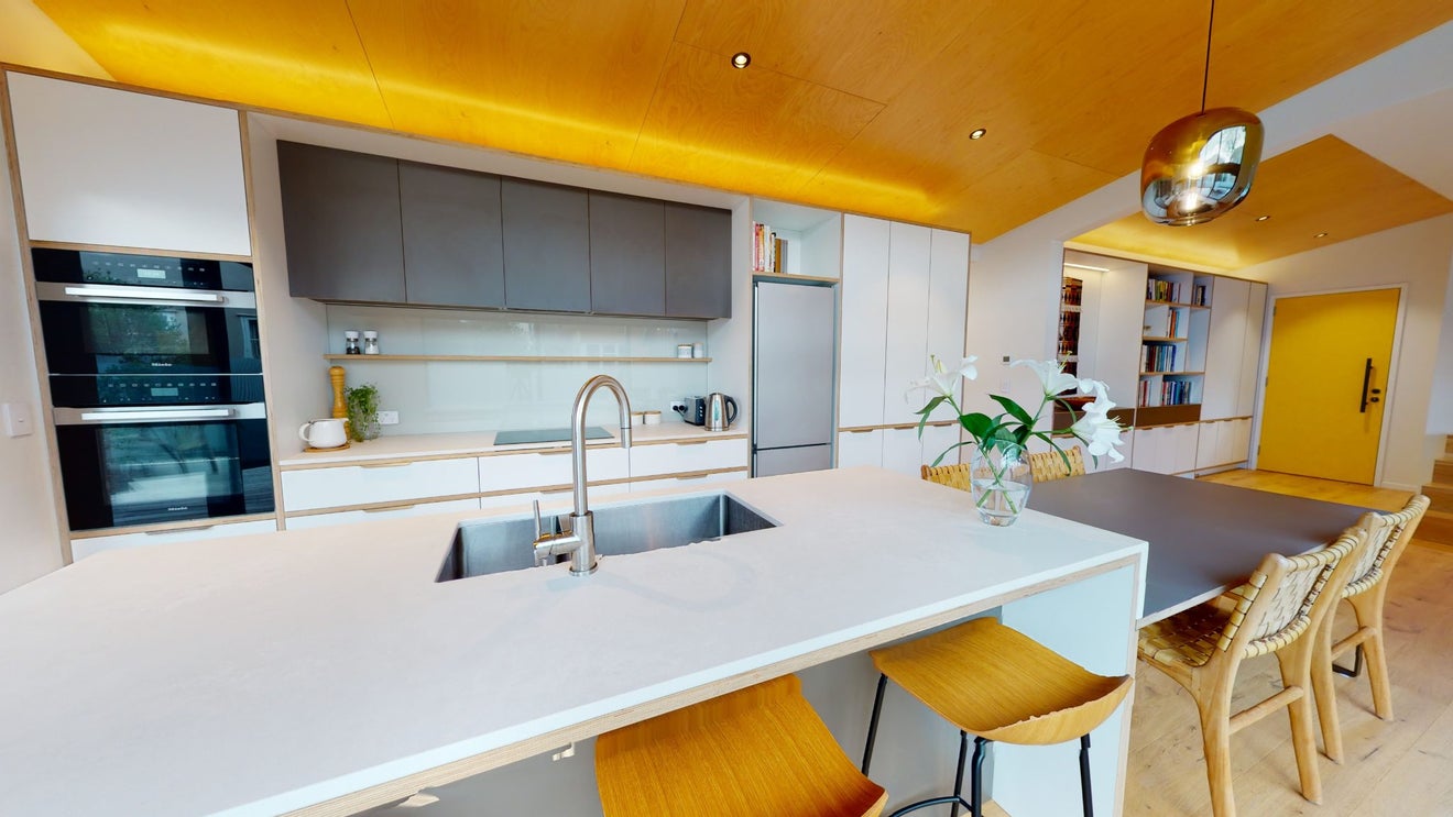 11 Wiggins Street, Sumner, Christchurch - Carousel 2