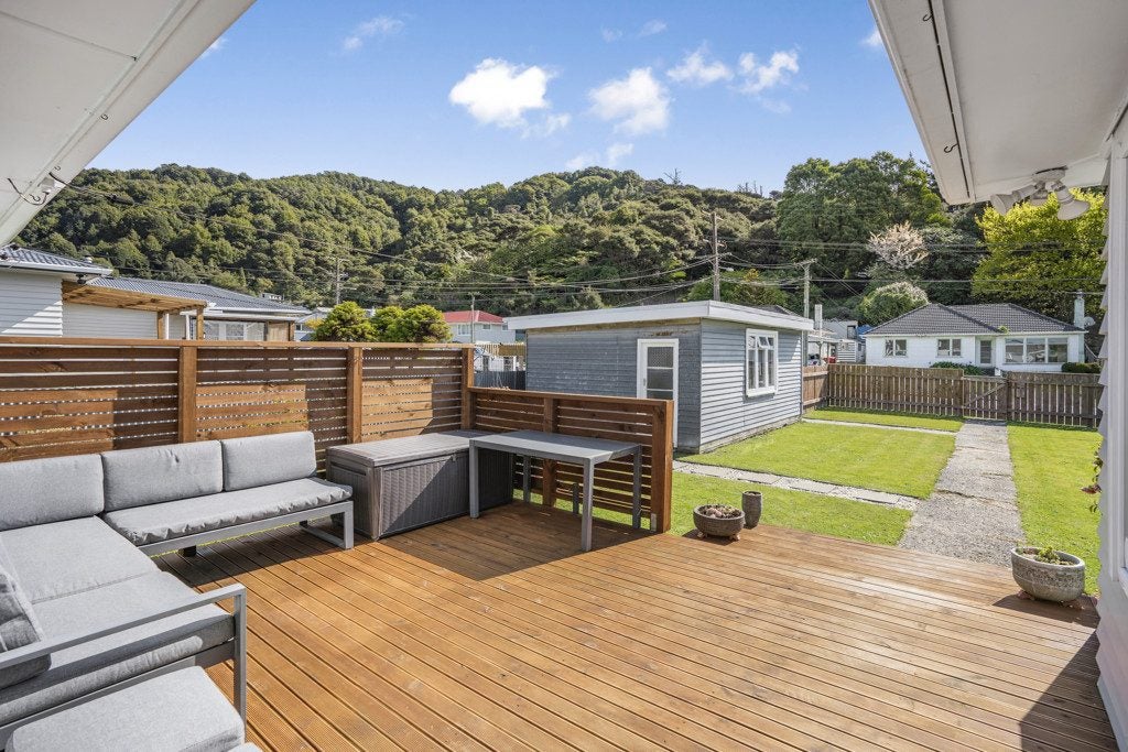 11 Kowhai Street, Wainuiomata, Lower Hutt - Carousel 2