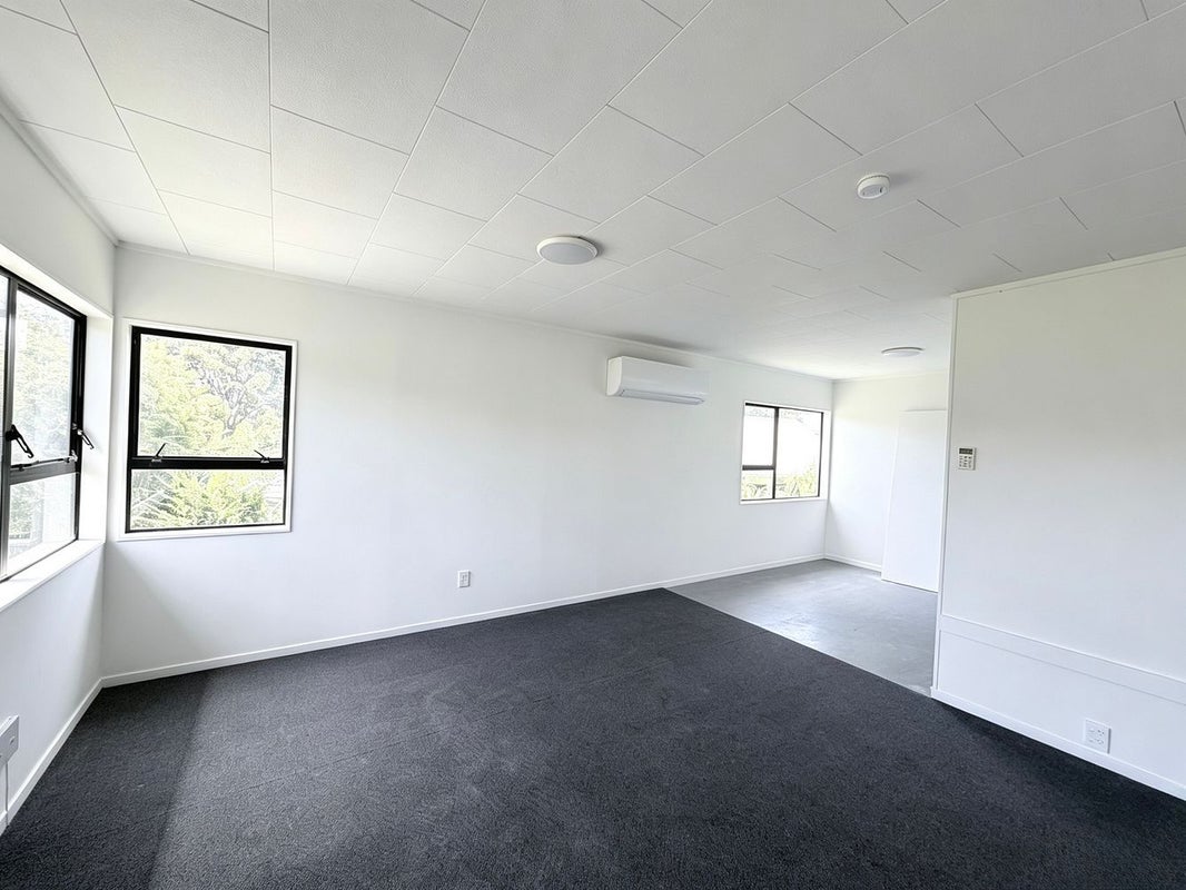 6 Sachel Place, Ranui, Waitakere City, Auckland - Carousel 2