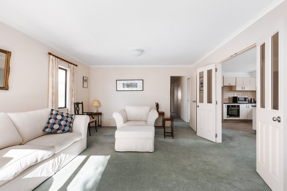 18 Oteki Park Drive, Welcome Bay, Tauranga - Carousel 2