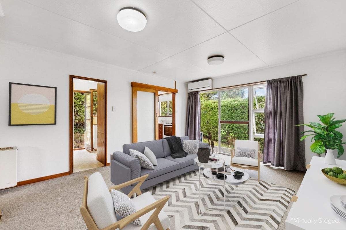 12 Pennant Street, Wakari, Dunedin - Carousel 1