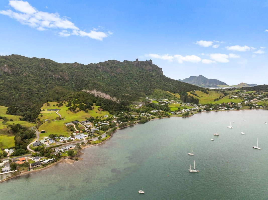 1969 Whangarei Heads Road, Whangarei - Carousel 26