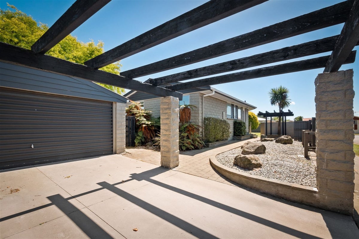 26 Cardinal Drive, Hillmorton, Christchurch - Carousel 21