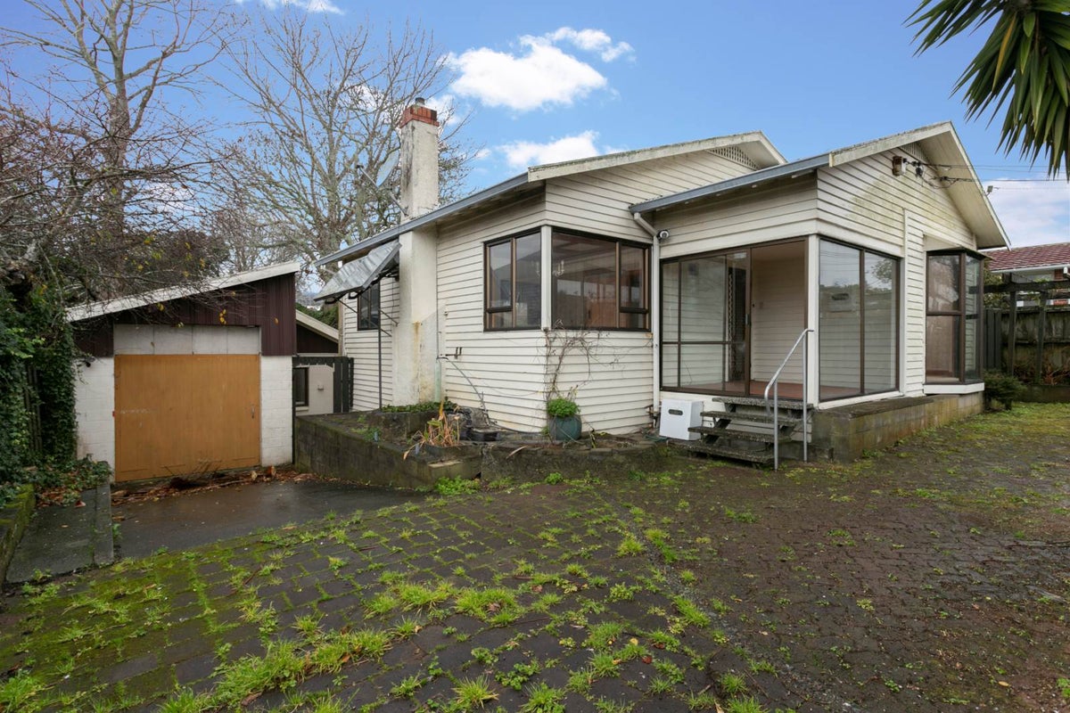 57 Meadowbank Road, Meadowbank, Auckland - Carousel 1