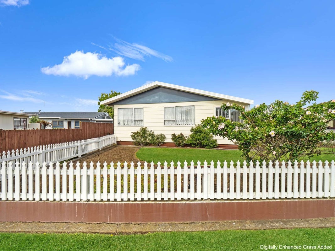7 Stafford Street, Springvale, Whanganui - Carousel 1