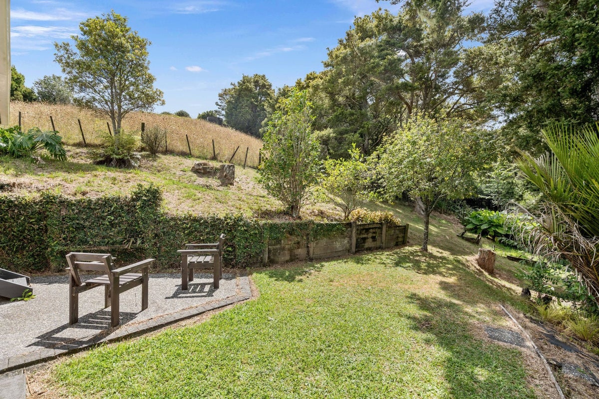4 Huanui Road, Whangarei - Carousel 26
