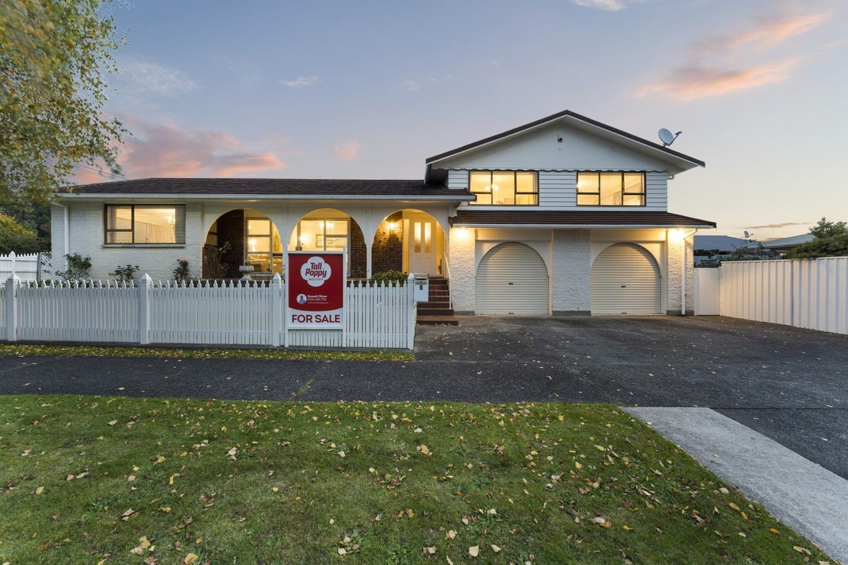 3 George Street, Ebdentown, Upper Hutt - Carousel 1