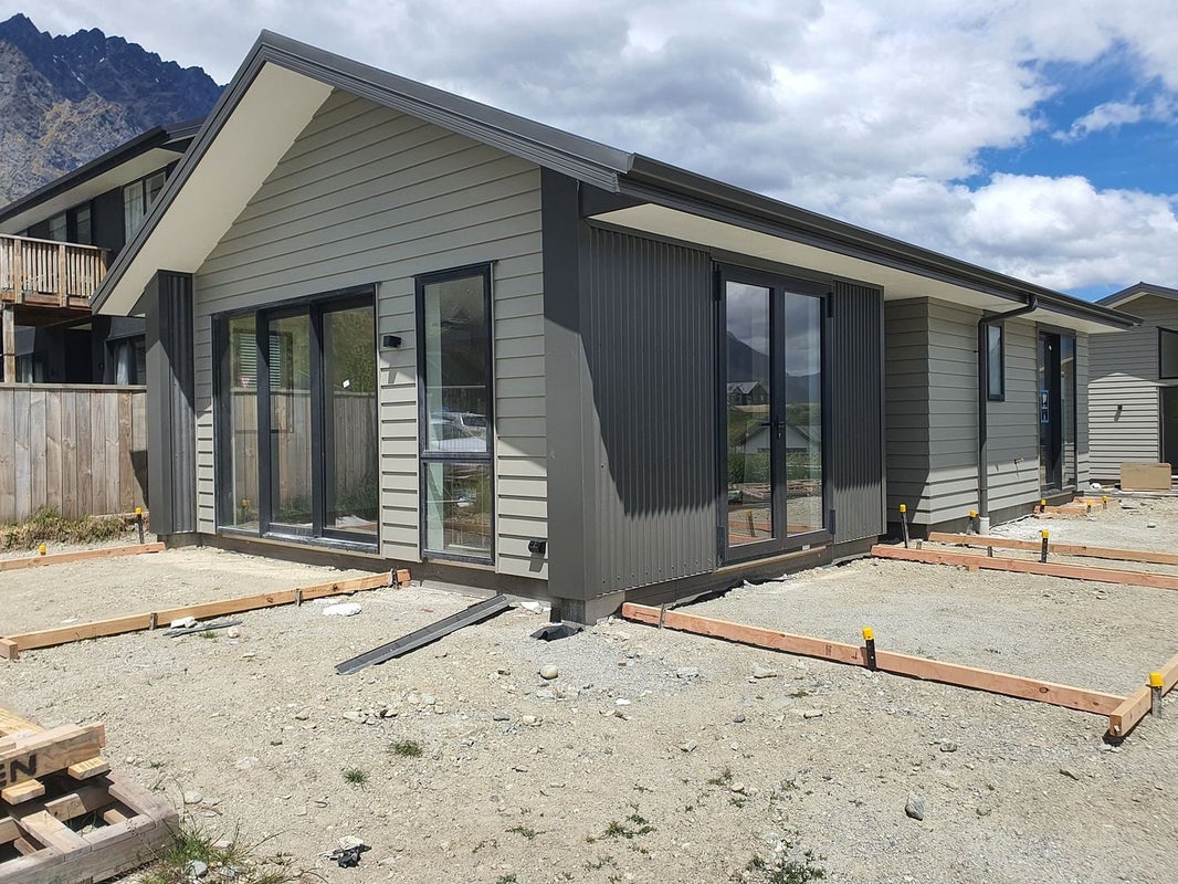 5 Coopworth Road, Jacks Point, Queenstown - Carousel 1