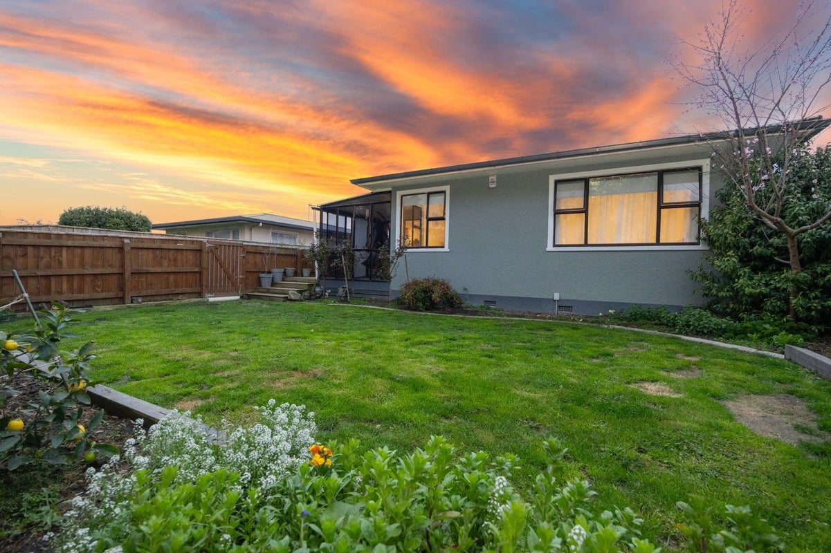 22 Highbury Avenue, Highbury, Palmerston North - Carousel 1