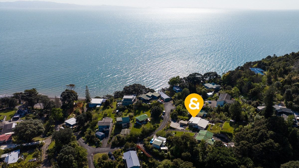 27 Otuturu Crescent, Ruamahunga, Thames-Coromandel, Waikato - Carousel 2