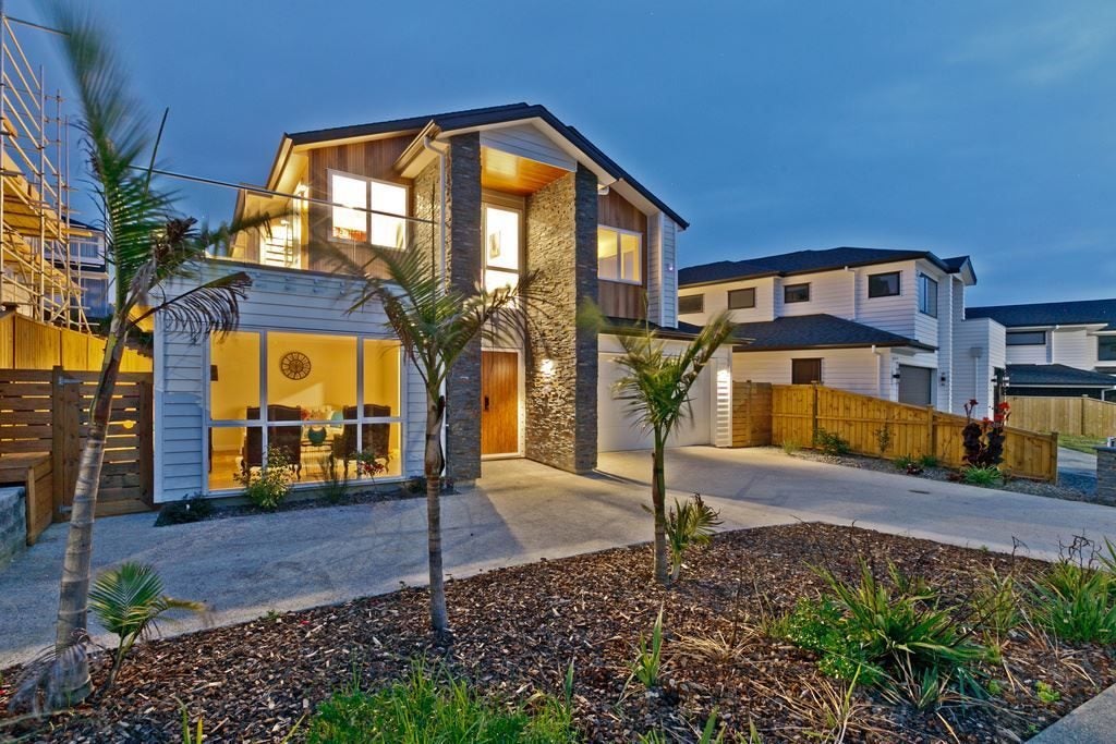 38 Bounty Road, Long Bay, Auckland - Carousel 1