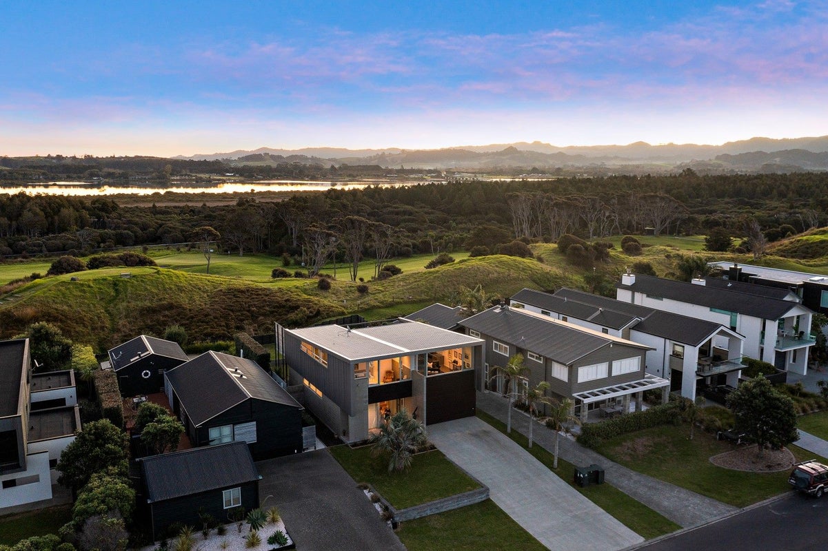 38 Mangatawhiri Road, Warkworth - Carousel 1