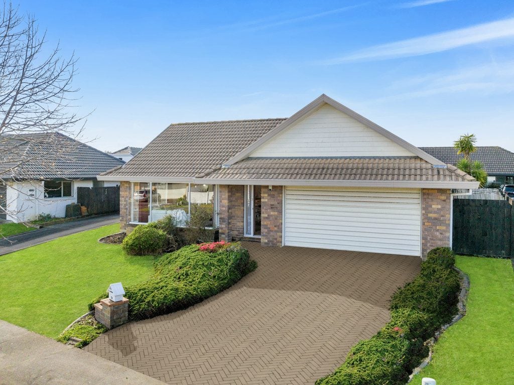 1/70 Nicholas Road, Somerville, Manukau - Carousel 2