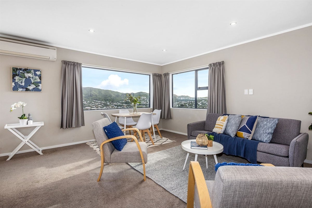 60 Chesterton Street, Johnsonville, Wellington - Carousel 2