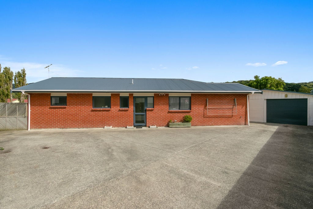 20A Dunn Street, Wainuiomata, Lower Hutt - Carousel 2