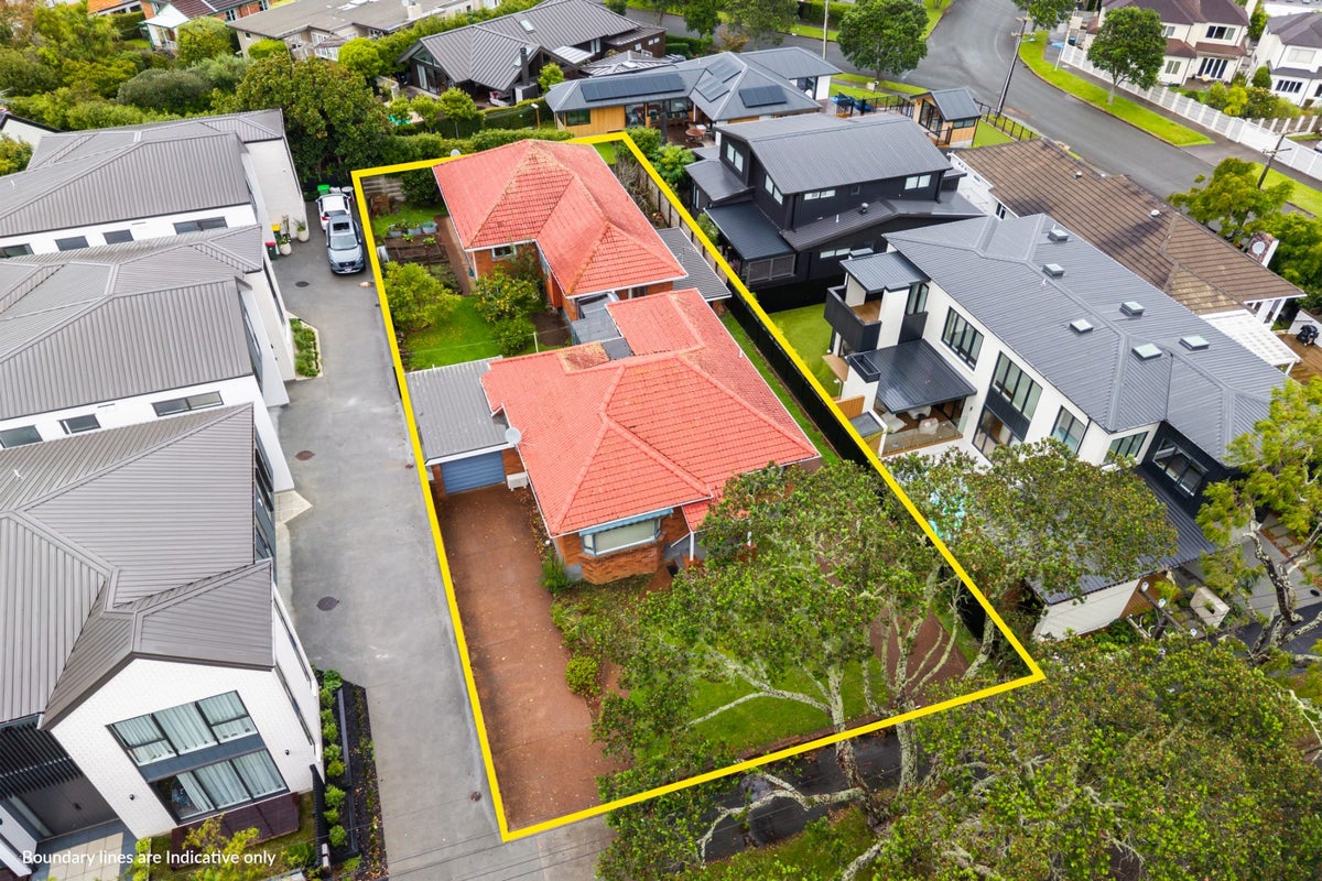 71 Kesteven Avenue, Glendowie, Auckland - Carousel 1