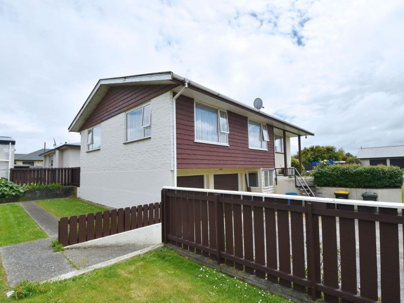121 West Street, Hawthorndale, Invercargill - Carousel 1