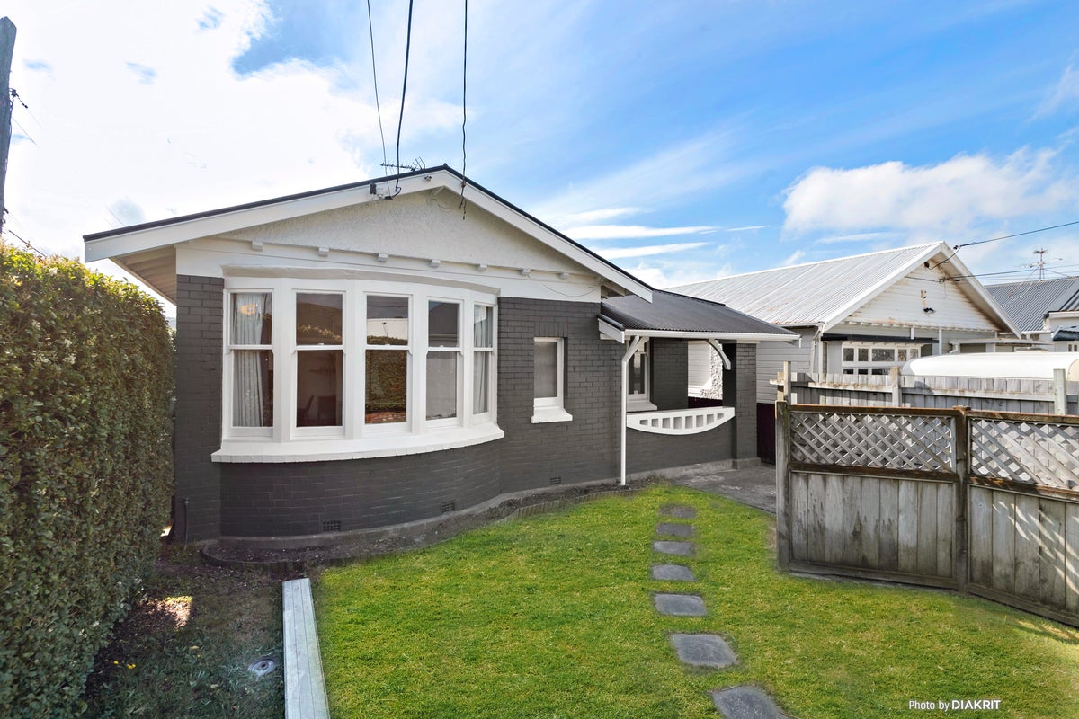 67 Hobart Street, Miramar, Wellington - Carousel 1