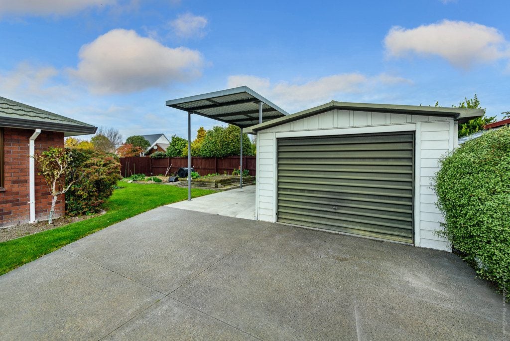 273 Sawyers Arms Road, Bishopdale, Christchurch - Carousel 19