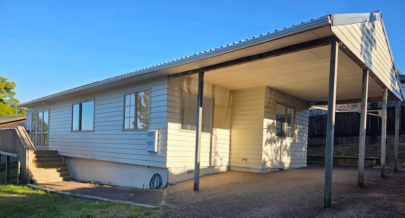 66E Woodglen RD, Glen Eden, Auckland - Carousel 1