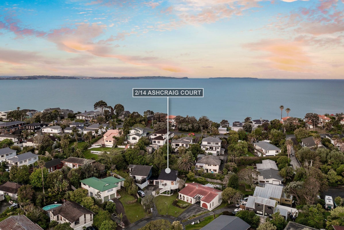 2/14 ASHCRAIG CT, Torbay, Auckland - Carousel 15