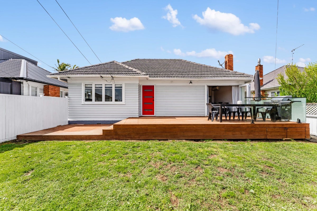 17 Stanhope Road, Mount Wellington, Auckland - Carousel 1