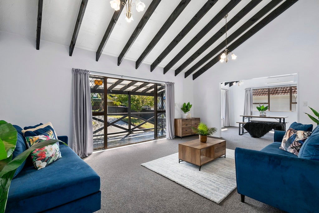 68 Norana Road, Timberlea, Upper Hutt - Carousel 2