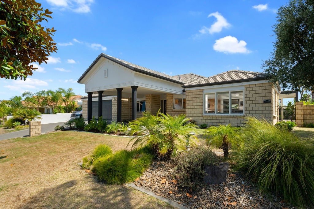 2 Laguna Key, Papamoa Beach, Papamoa - Carousel 1