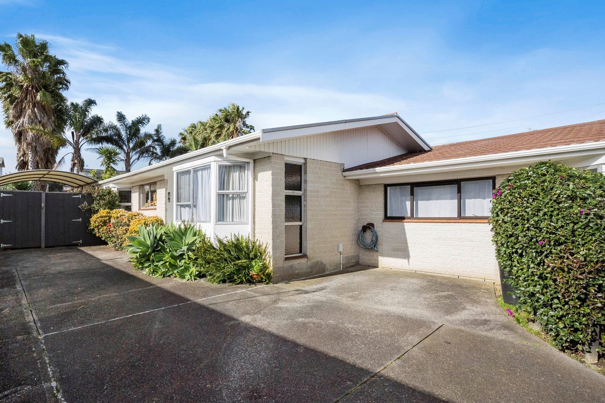 3/4 Moana Avenue, Belmont, Auckland - Carousel 17