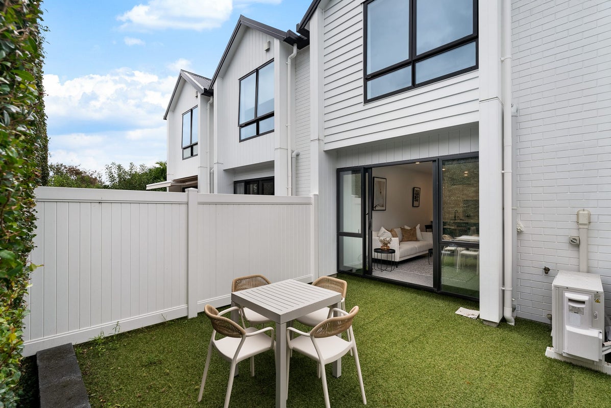 6/1 Jersey Avenue, Mount Albert, Auckland City, Auckland - Carousel 1