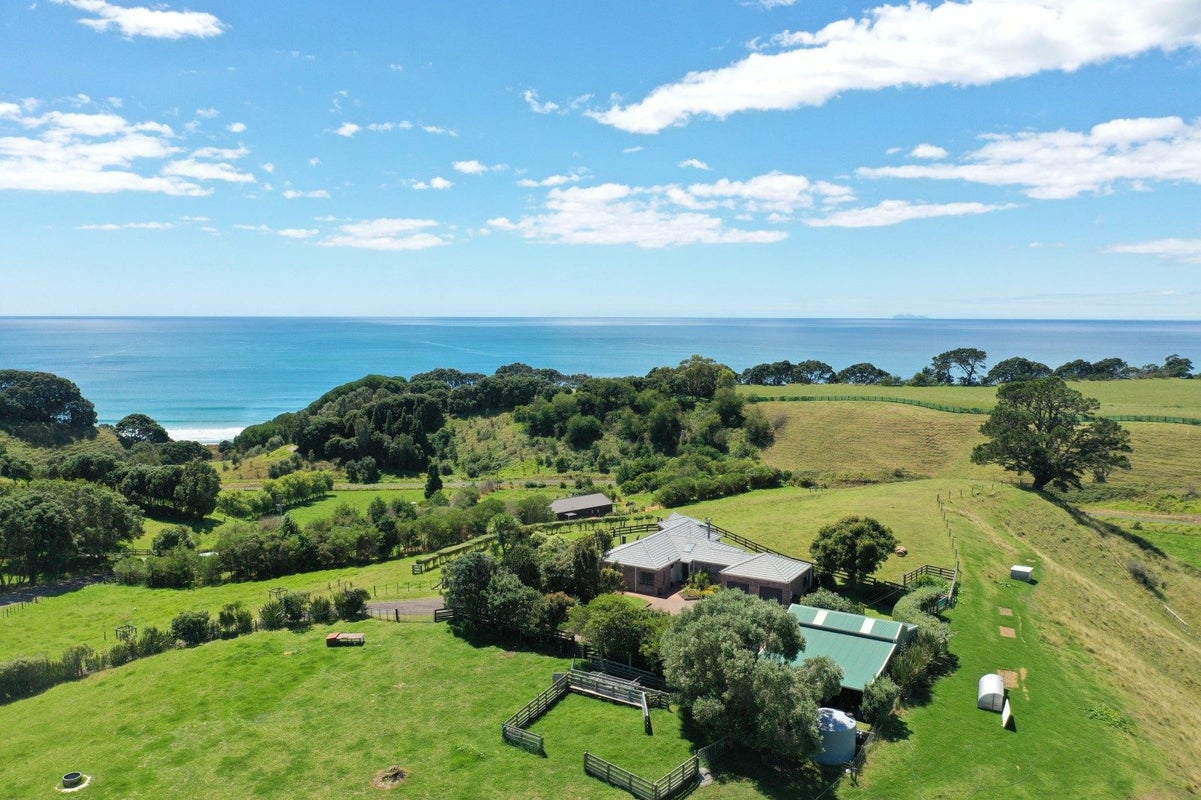 34B Hauone Road, Pikowai, Whakatane - Carousel 1