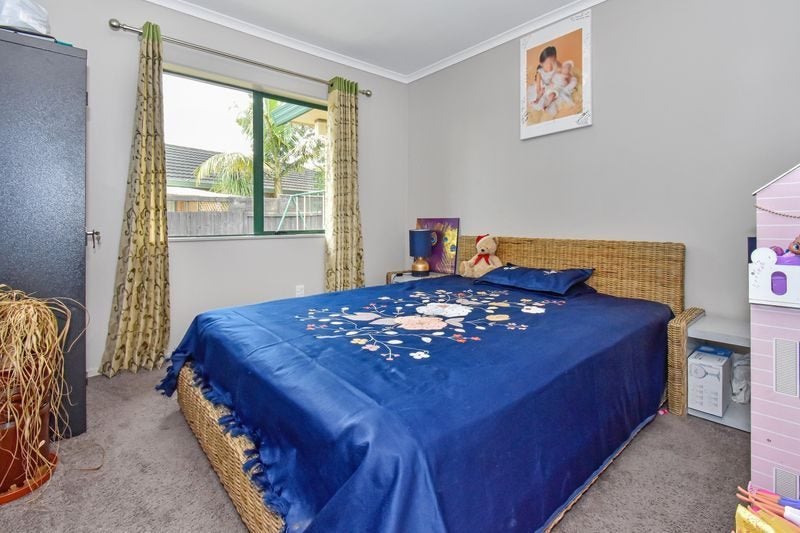 7 Portrush Lane, Takanini, Auckland - Carousel 6