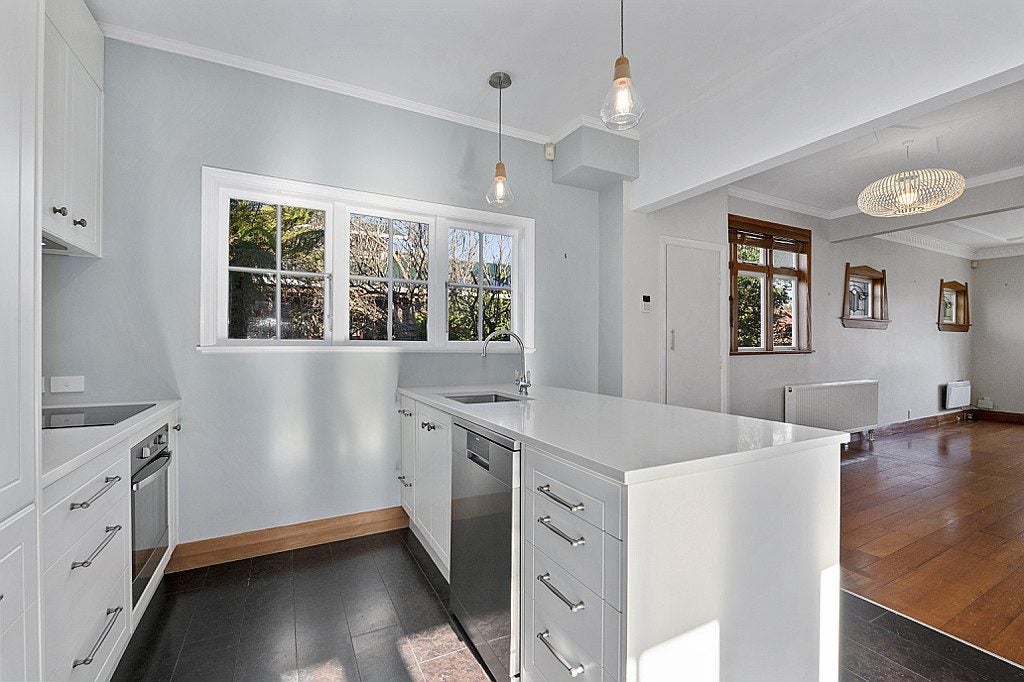 24 Fitzherbert Street, Alicetown, Lower Hutt - Carousel 2