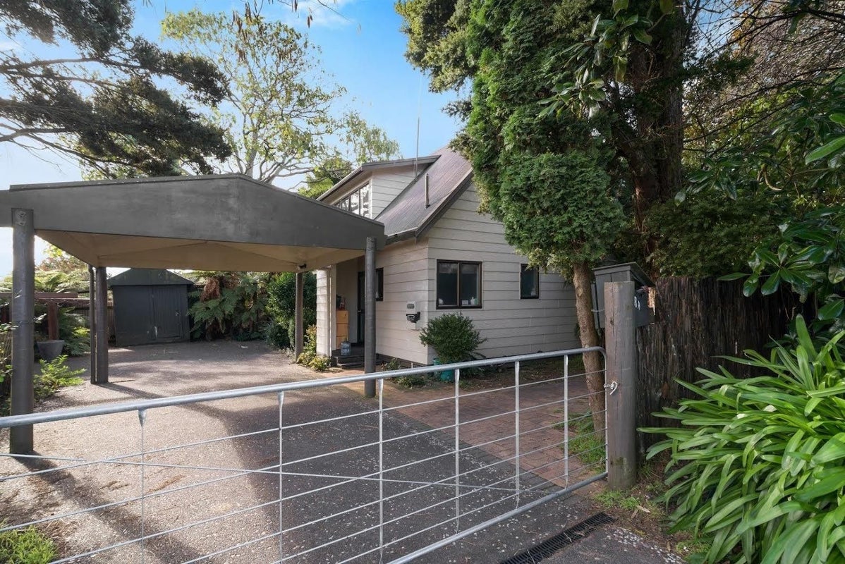 18A Paraone Street, Ngongotaha, Rotorua - Carousel 1