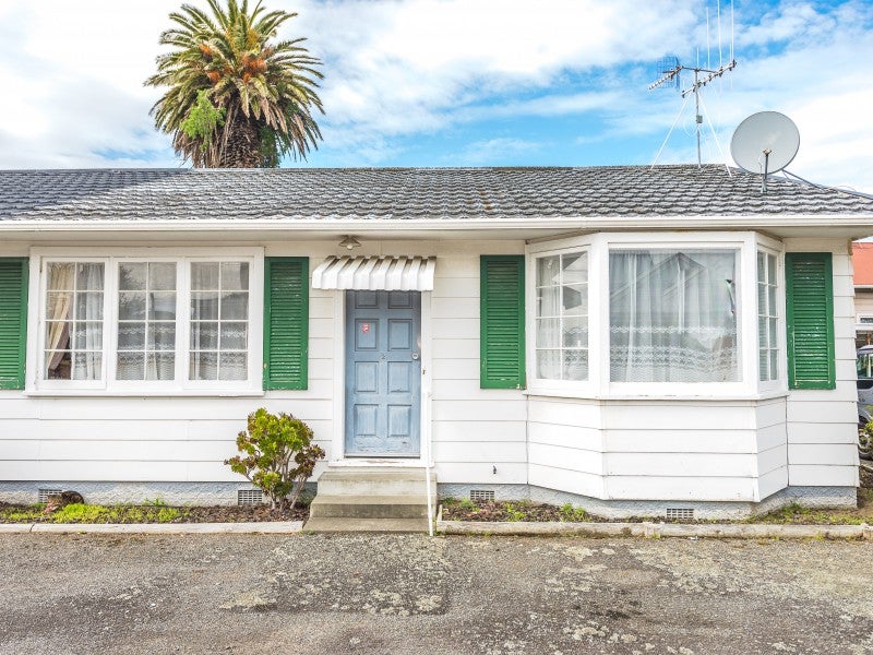 35B Gonville Avenue, Gonville, Whanganui - Carousel 1