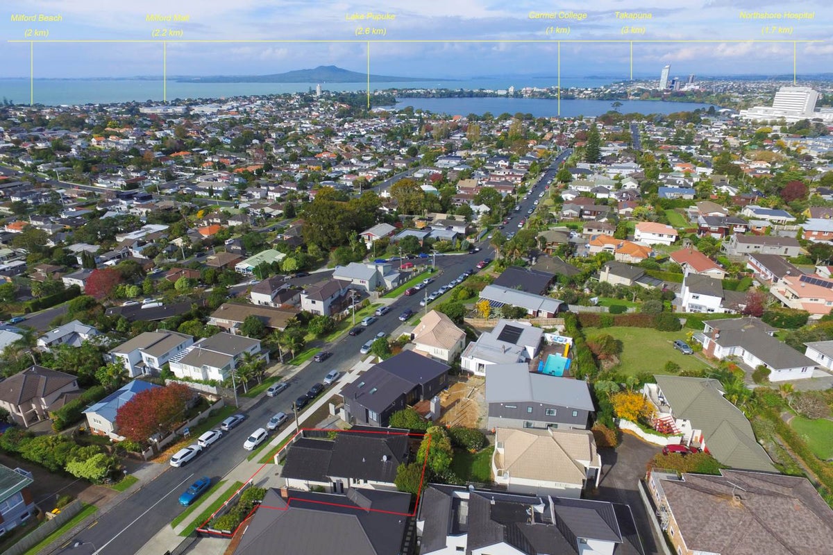 48 Quebec Road, Milford, Auckland - Carousel 20