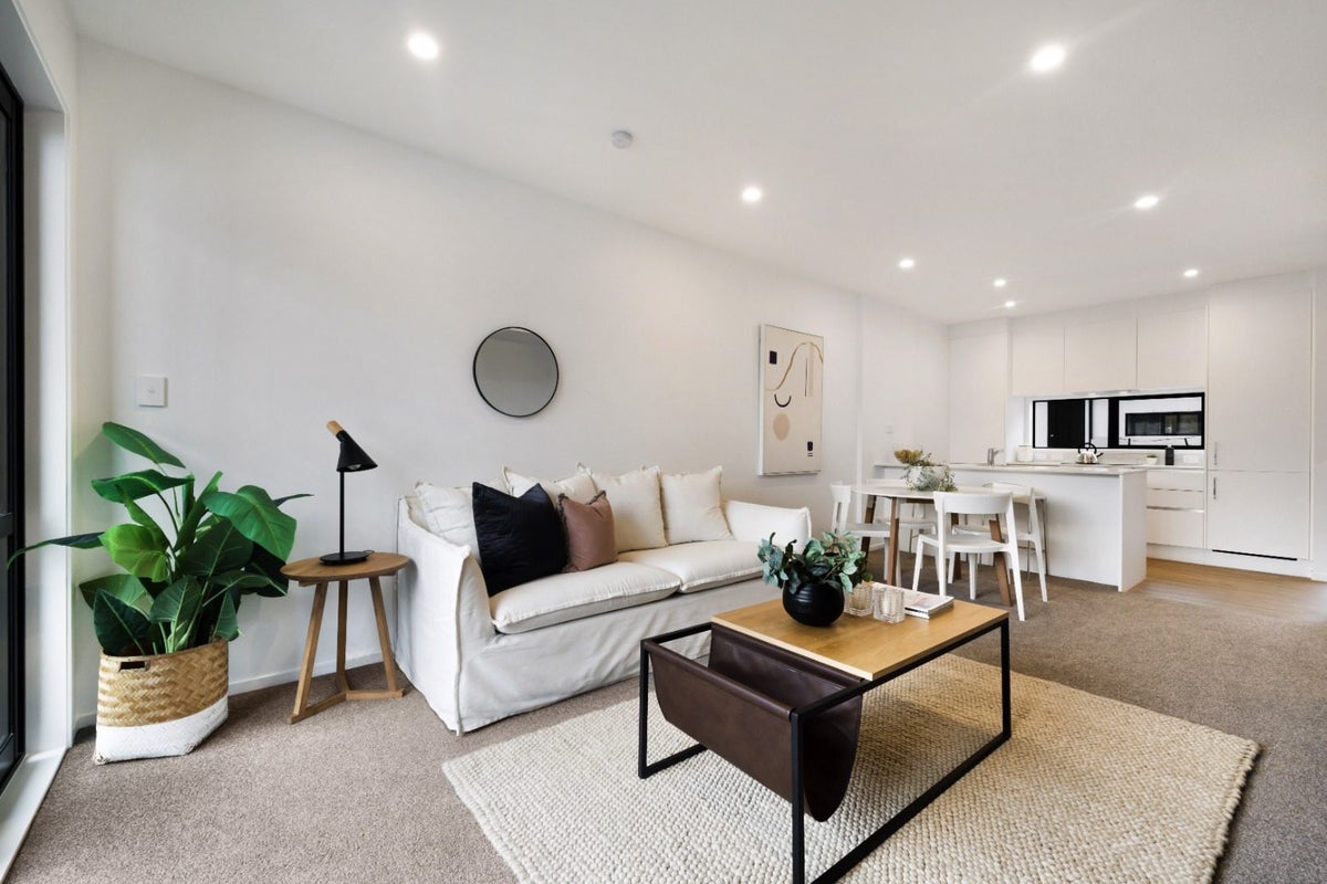 8/1 Grand View Road, Remuera, Auckland - Carousel 1