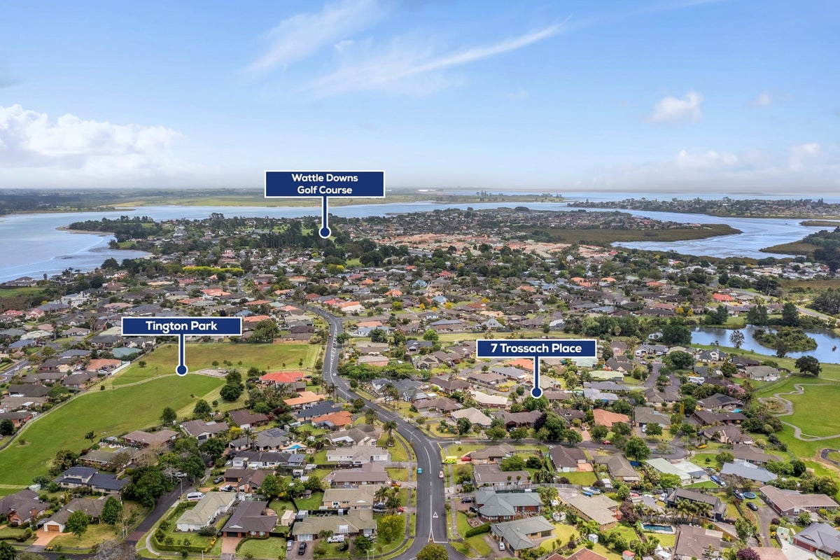 7 Trossach Place, Wattle Downs, Auckland - Carousel 21