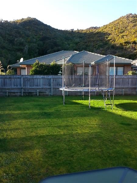 15 Beaufort Close, Kingsley Heights, Upper Hutt - Carousel 11