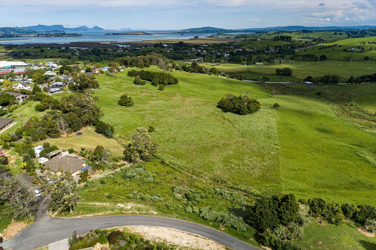 14/12 Wattle Lane, Raumanga, Whangarei - Carousel 1