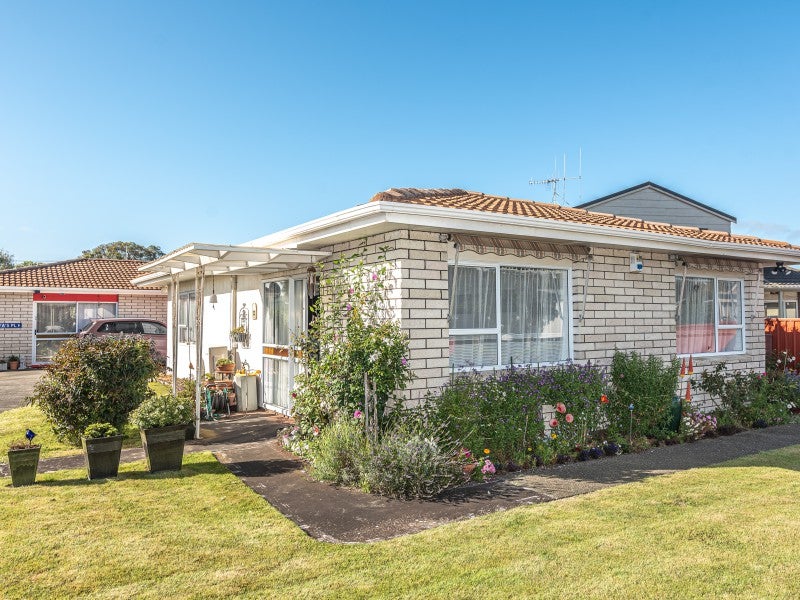 9A Avon Place, Springvale, Whanganui - Carousel 1