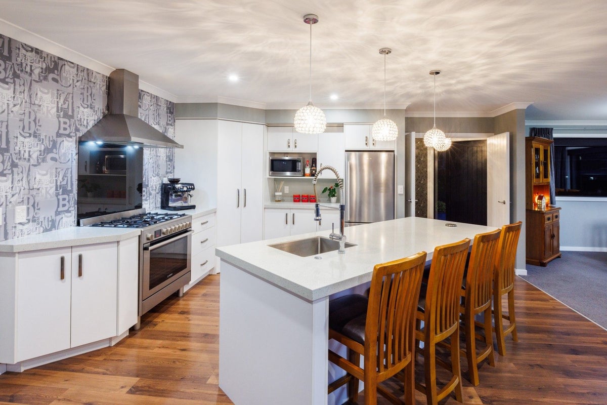 23 Silicon Way, Fitzherbert, Palmerston North - Carousel 2