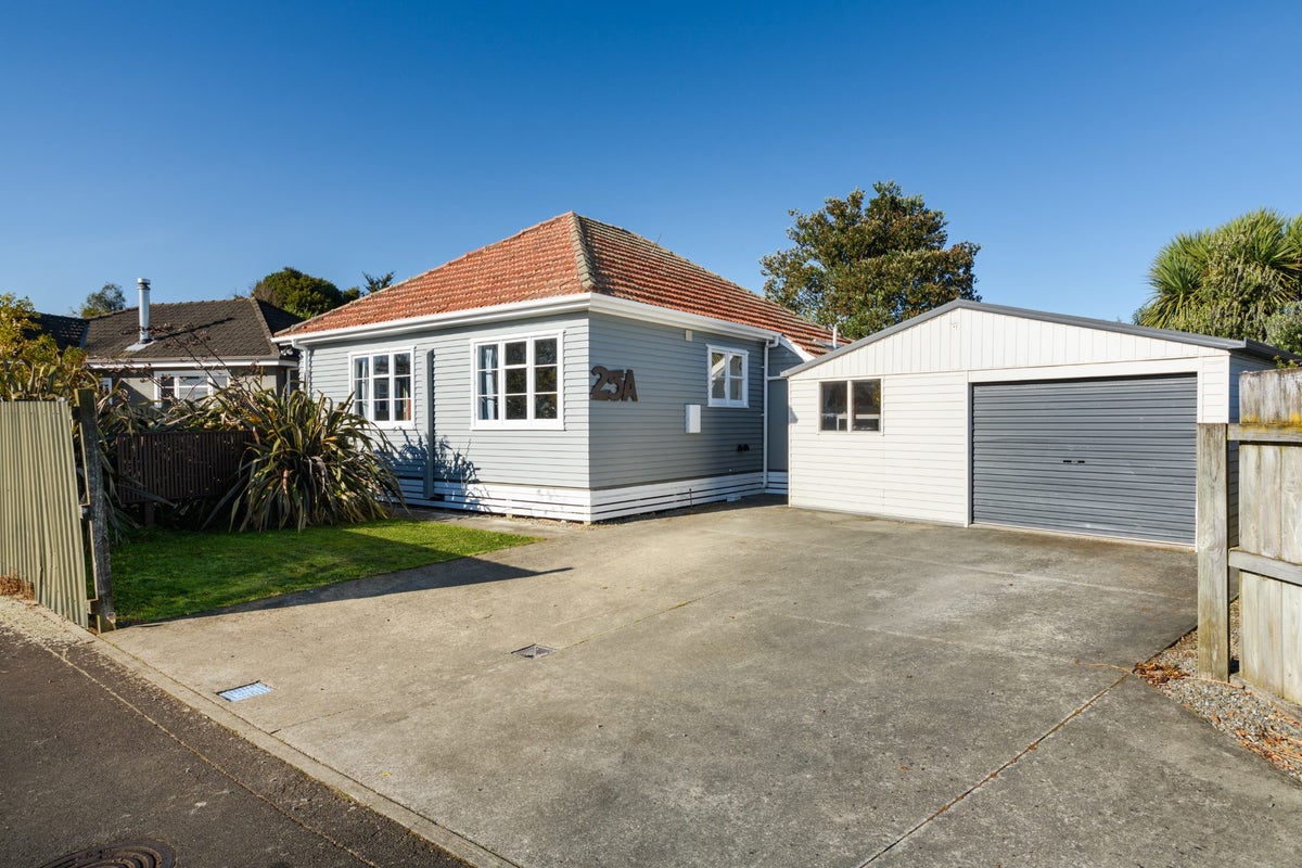 25A Robinson Crescent, Westbrook, Palmerston North - Carousel 18