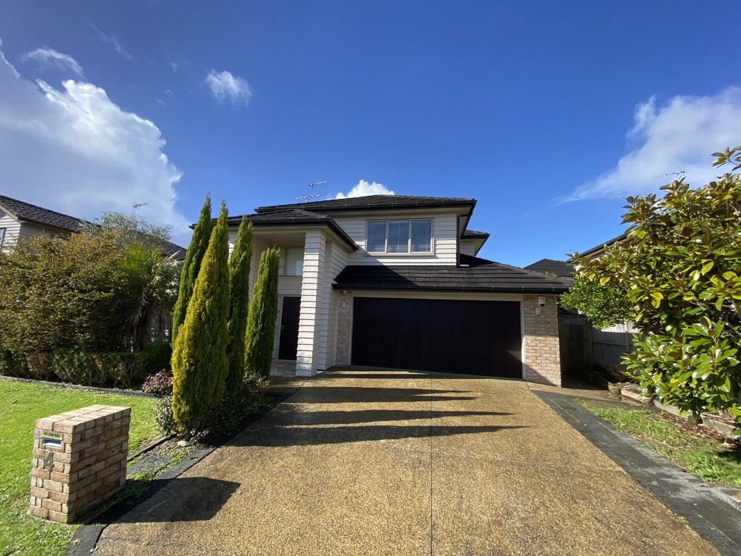 4 Oak Bark Drive, Schnapper Rock, Auckland - Carousel 1